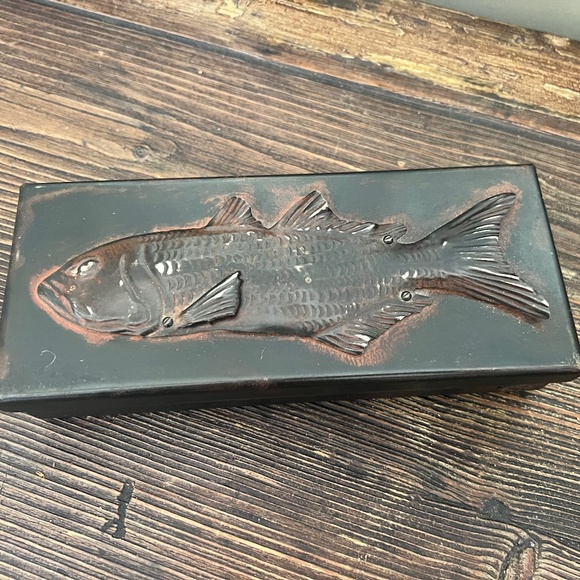 Jan Barboglio- Hand Forged Iron- Retired- Big FishTrinket Box - Picture 1 of 11